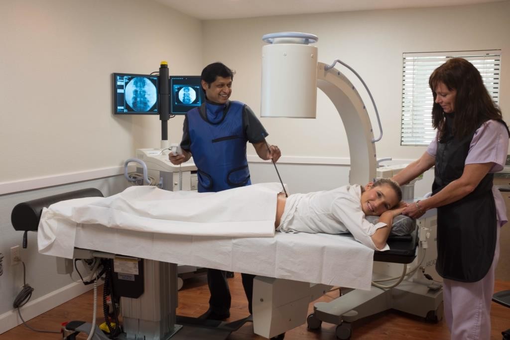 Sacroiliac Joint Injection Fluoroscopy